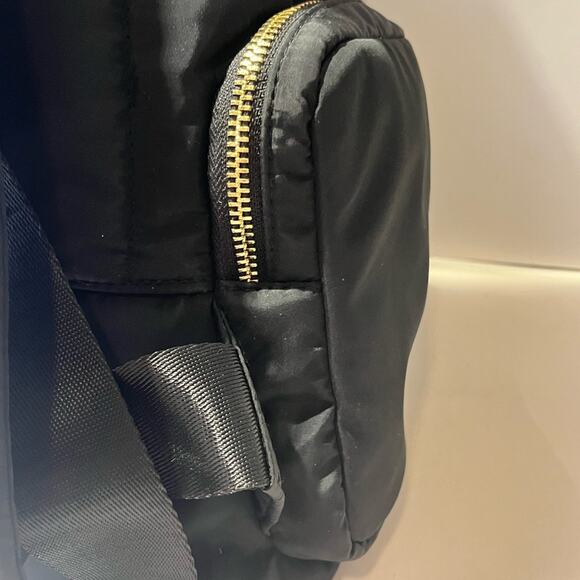NWOT Steve Madden Backpack black and gold